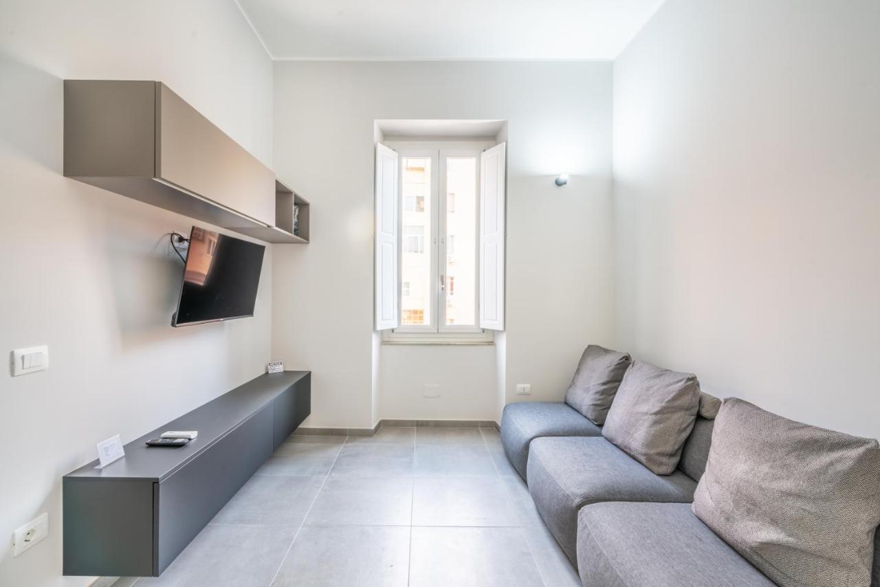 Kuzu Apts - City Center - Wifi Ac Tv Apartment Cagliari Ngoại thất bức ảnh