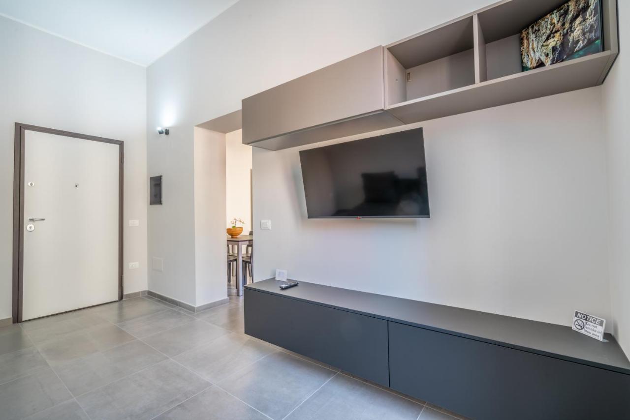 Kuzu Apts - City Center - Wifi Ac Tv Apartment Cagliari Ngoại thất bức ảnh